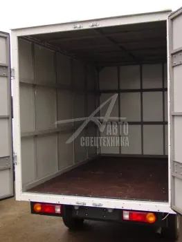 Промтоварный фургон ISUZU FORWARD 18.0