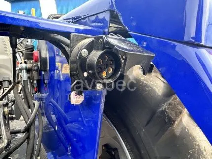 Трактор LOVOL TE 244 без кабины c погрузчиком